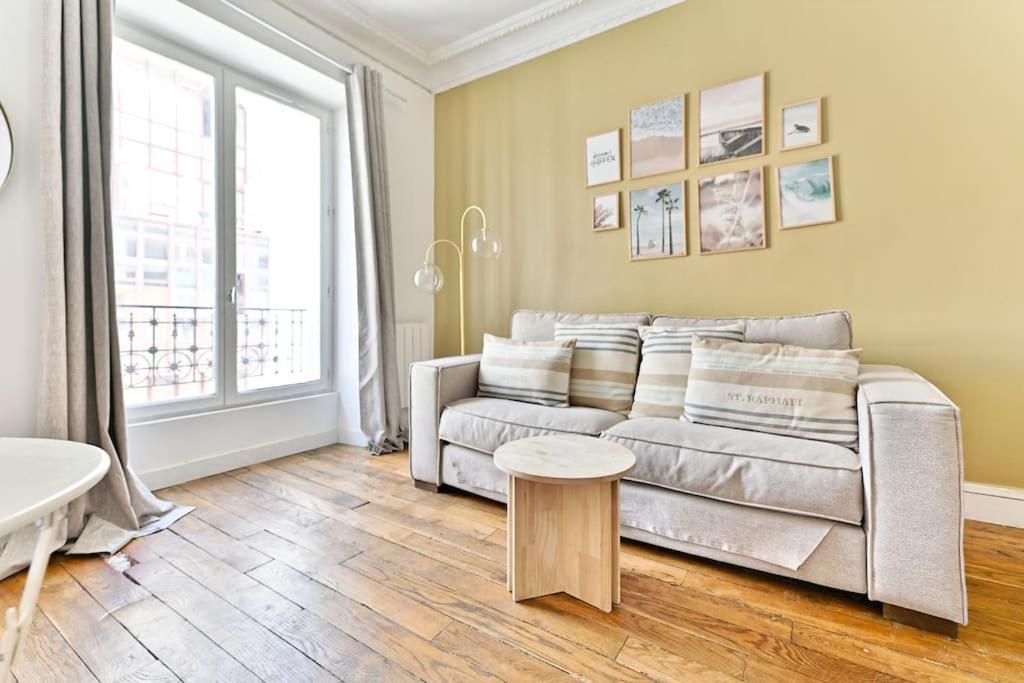 Apartment Next Tour Montparnasse - V Paris